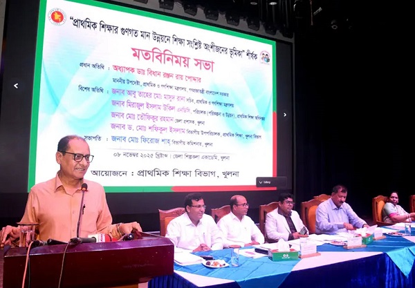 শিক্ষকদের অযৌক্তিক আন্দোলনে স্কুলে পড়ালেখা বিঘ্নিত হলে কঠোর ব্যবস্থা: প্রাথমিক ও গণশিক্ষা উপদেষ্টা