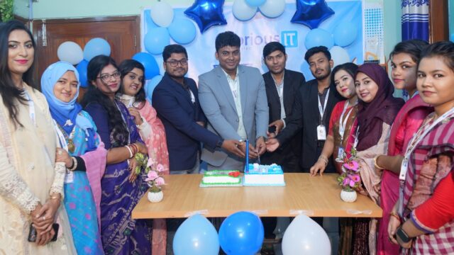 গ্লোরিয়াস আইটি’র ১১ বছর পূর্তি উদযাপন