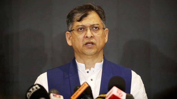 তারেক রহমানের উত্তরবঙ্গ সফরে আচরণবিধি লঙ্ঘনের সুযোগ নেই: সালাহউদ্দিন আহমদ