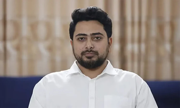 বাংলাদেশকে বহু ভাষা ও সংস্কৃতির দেশ হিসেবে গড়ে তুলতে চাই: নাহিদ ইসলাম