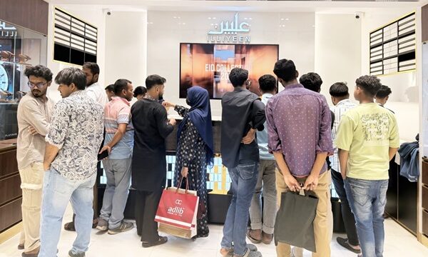 বগুড়া ও খুলনায় ইল্লিয়ীনের মাল্টি-ব্র্যান্ড স্টোরের যাত্রা শুরু