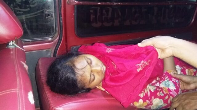 ইজিবাইকের ধাক্কায় রিকশা থেকে পড়ে খুলনা বিশ্ববিদ্যালয়ের ছাত্রী নিহত