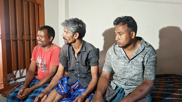 ছেলেকে চোর সন্দেহে মা-বাবাকে মারধর, অপমানে মায়ের ‘আত্মহত্যা’