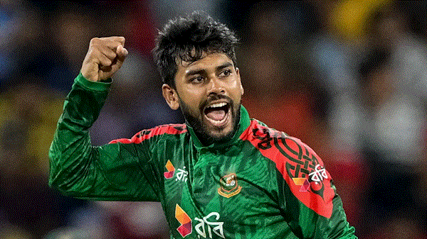 পাকিস্তানের বিপক্ষে সিরিজ জিতে আইসিসির সুখবর পেলেন খুলনার ছেলে মিরাজ