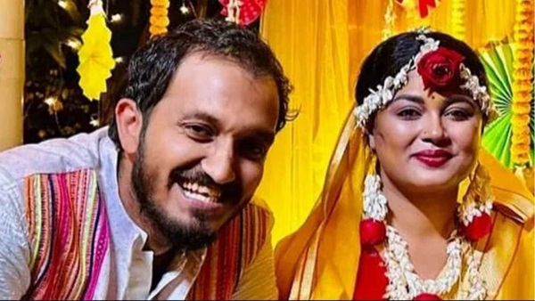 সংসার ভাঙল অভিনেত্রী মৌসুমী হামিদের