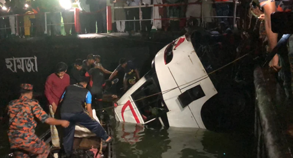 দৌলতদিয়ায় দুর্ঘটনা: ২৩ জনের মরদেহ উদ্ধার, জানা গেল পরিচয়