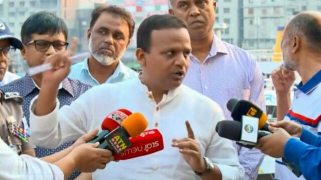 নৌকা থেকে লঞ্চে যাত্রী ওঠা সম্পূর্ণ বন্ধ করা হবে : নৌ প্রতিমন্ত্রী