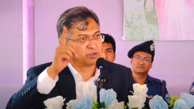 শিগগিরই মাদক ও মানবপাচার বন্ধে বিশেষ অভিযান : স্বরাষ্ট্রমন্ত্রী