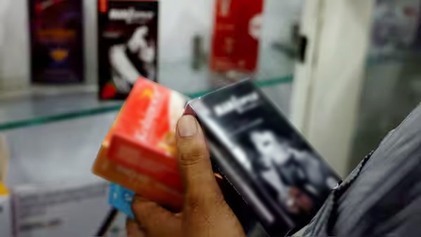 ইরান যুদ্ধের প্রভাব: সংকটে ভারতের কনডম শিল্প