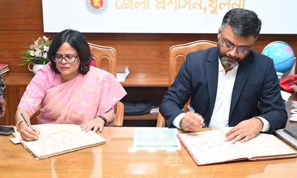 খুলনার নতুন জেলা প্রশাসক হুরে জান্নাত