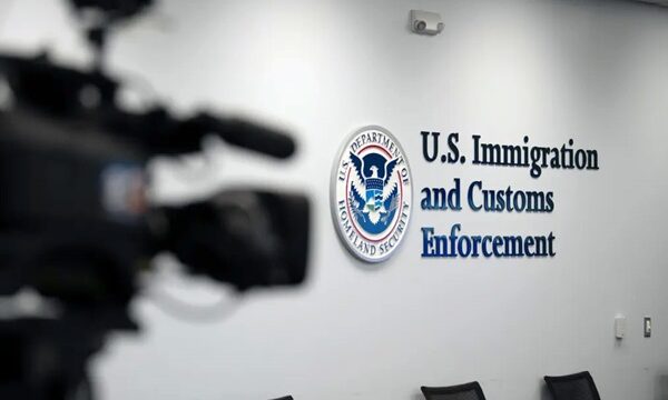 নাগরিকত্ব পেতে যুক্তরাষ্ট্রে গিয়ে সন্তান প্রসব, সুযোগ বন্ধ করছেন ট্রাম্প