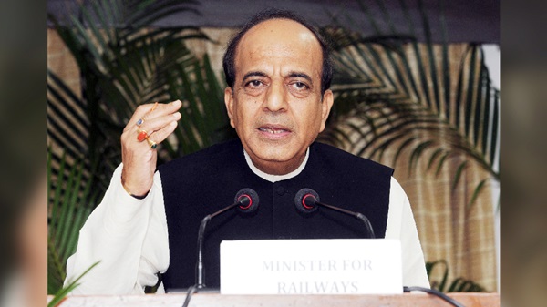 বাংলাদেশে ভারতের নতুন হাইকমিশনার দীনেশ ত্রিবেদী