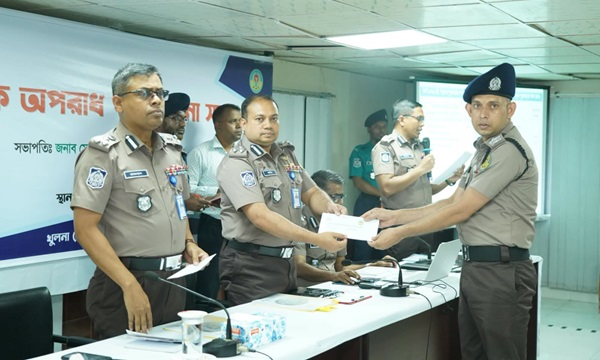 কেএমপি’র মাসিক অপরাধ পর্যালোচনা সভা অনুষ্ঠিত