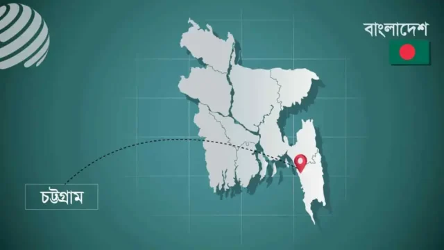 চট্টগ্রামে নিয়ন্ত্রণ হারিয়ে খাদে মাইক্রোবাস, ৩ জনের মৃত্যু