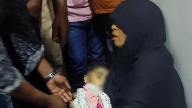 চিকিৎসার জন্য ভোলা থেকে ঢাকায় নেওয়ার পথে লঞ্চেই প্রাণ গেল শিশু আরিফার