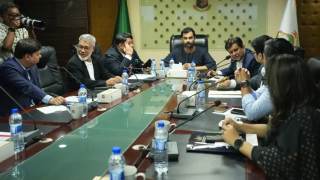 তামিমের উদ্যোগে লিগে অবনমন বাতিলের সিদ্ধান্ত, সম্মতি ক্লাবগুলোর