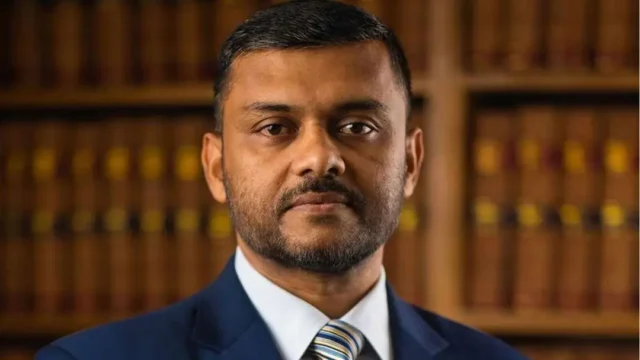 ফেসবুকে সমালোচনা অপরাধ নয় : শিশির মনির