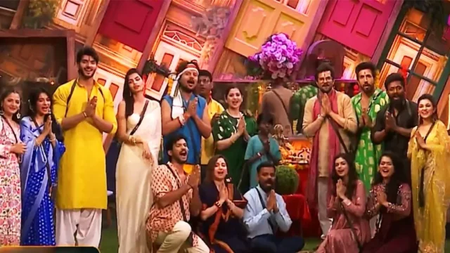 শাস্তি দিতে ১৭ নারী-পুরুষের জন্য একটাই ওয়াশরুম!
