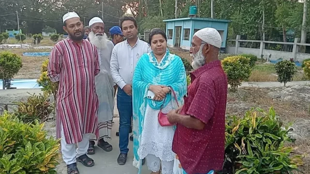 সেই কবরস্থানে ছুটে গেলেন ইউএনও, পাহারায় নিযুক্ত করলেন গ্রাম্য পুলিশ