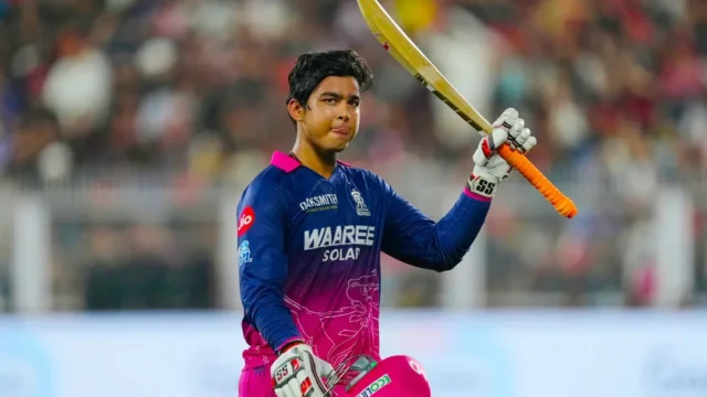 ‘ওর বয়সে আমি স্কুল যেতাম, তার ব্যাটিং দেখা রোমাঞ্চকর’