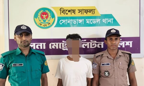 সোনাডাঙ্গায় আন্তঃজেলা ডাকাত দলের সদস্য গ্রেফতার, ৭ মামলার তথ্য মিলেছে