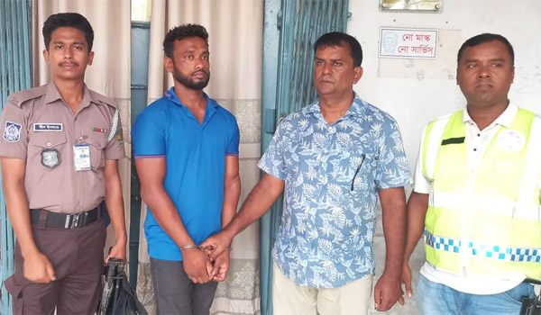 খুলনায় শাশুড়ি ও দুই সন্তানকে হত্যার দায় স্বীকার করে আদালতে সৎবাবার স্বীকারোক্তি