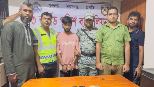 অনলাইন প্রতারক চক্রের মূল হোতা গ্রেফতার