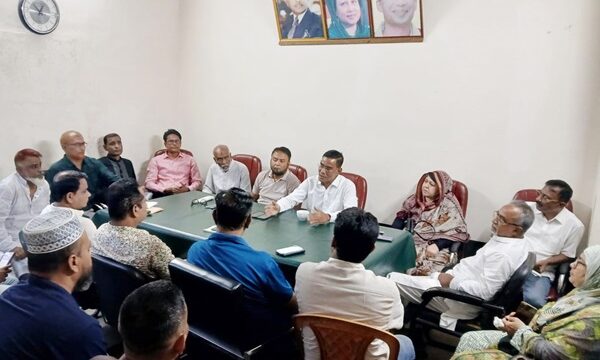 জনগণের বিপদে ঘরে বসে এসির বাতাস খাওয়ার দল বিএনপি নয়: শফিকুল আলম তুহিন
