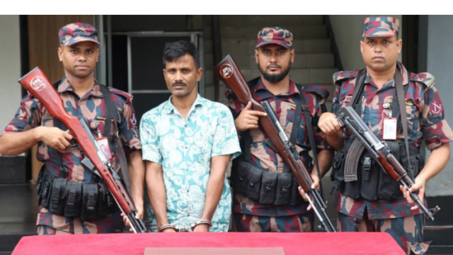 যশোরে প্রায় দেড় কোটি টাকার স্বর্ণের বারসহ যুবক আটক