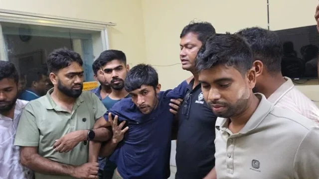 দেয়াল টপকে পালানোর তিন ঘণ্টার মধ্যেই ফের আটক হাজতি ইমন মাঝি