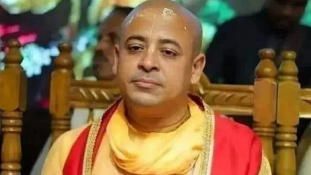 মায়ের মৃত্যুতে পাঁচ ঘণ্টার প্যারোলে মুক্তি পাচ্ছেন চিন্ময় কৃষ্ণ দাস