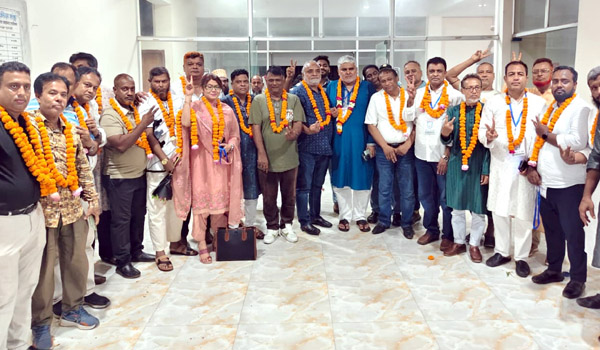 খুলনা জেলা ক্রীড়া সংস্থার নির্বাচনে সম্মিলিত ক্লাব ঐক্য পরিষদ প্যানেলের নিরঙ্কুশ জয়