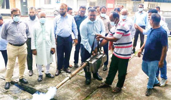 কেডিএ’র উদ্যোগে খুলনায় ডেঙ্গু প্রতিরোধ ও মশকনিধন কার্যক্রম উদ্বোধন