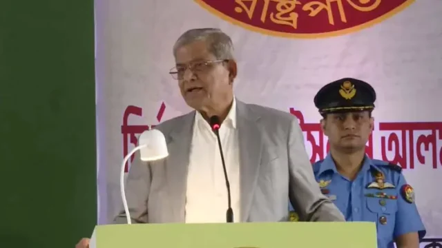 ‘গণতন্ত্রকে রক্ষা করাটাই এখন সবচেয়ে বড় কাজ’: রাষ্ট্রপতি