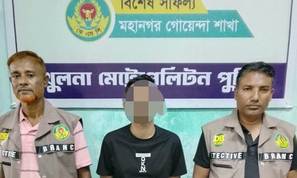 সোনাডাঙ্গায় ডিবির অভিযান, ইয়াবাসহ দুই যুবক গ্রেপ্তার