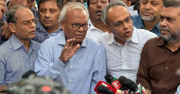 আ.লীগ ও ‘গুপ্ত দল’ বিএনপির বিরুদ্ধে অপপ্রচারে লিপ্ত: রিজভী