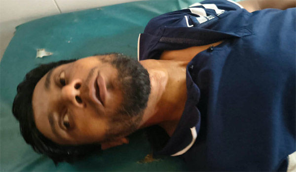 খুলনায় দুর্বৃত্তের গুলিতে যুবক আহত